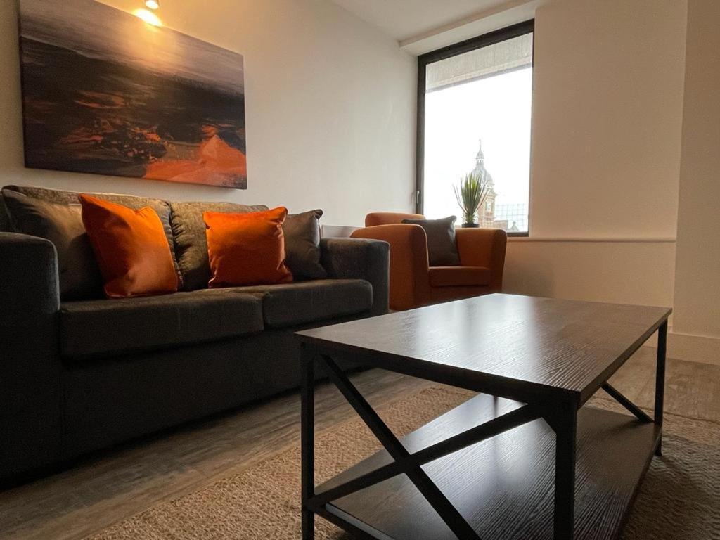 Kingsbridge Point - Cosy One Bed Apartments Near Town Centre, Swindon Eksteriør bilde